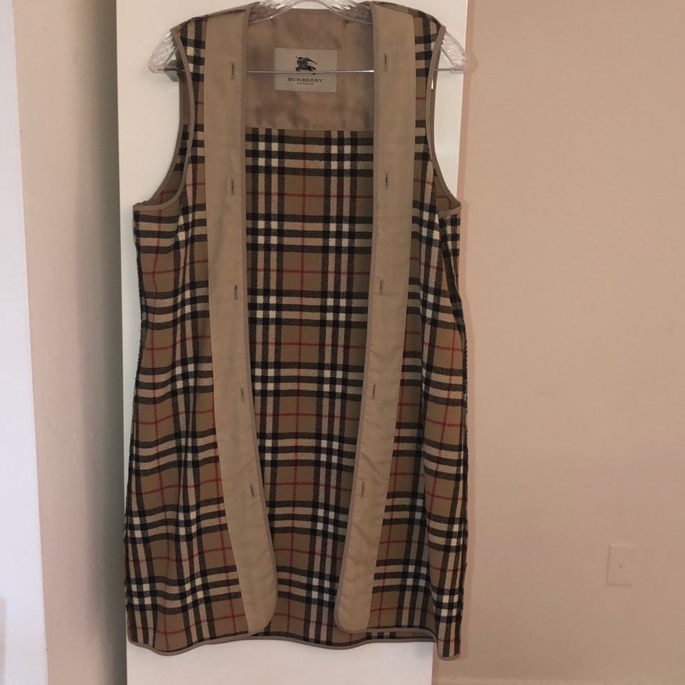 Burberry wool coat liner.